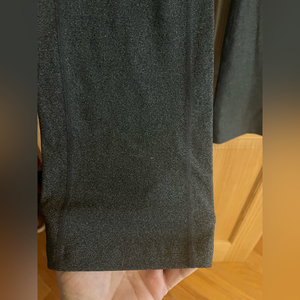 Skechers Charcoal Gray leggings with Pockets Size Medium - Picture 5 of 11